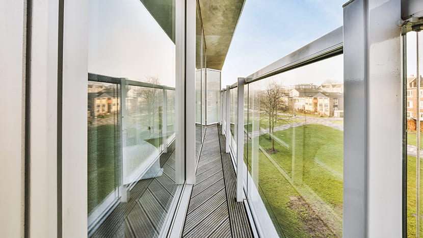 residential-glass-railing-systems-3